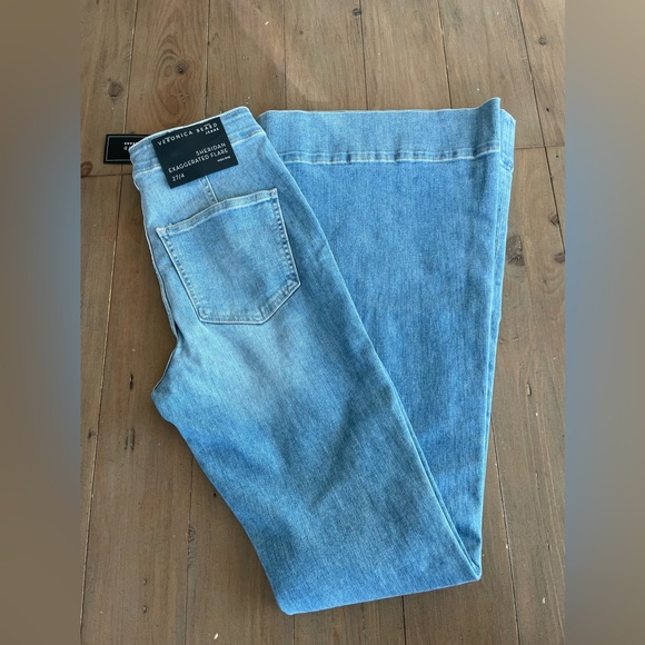 Veronica Beard Sheridan bell bottom Jean with sailor buttons NWT - Picture 12 of 13